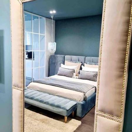 Atlant Luxury Apartments On Golovna Навпроти Тц Депот, Безконтактне Заселення Černivci Esterno foto
