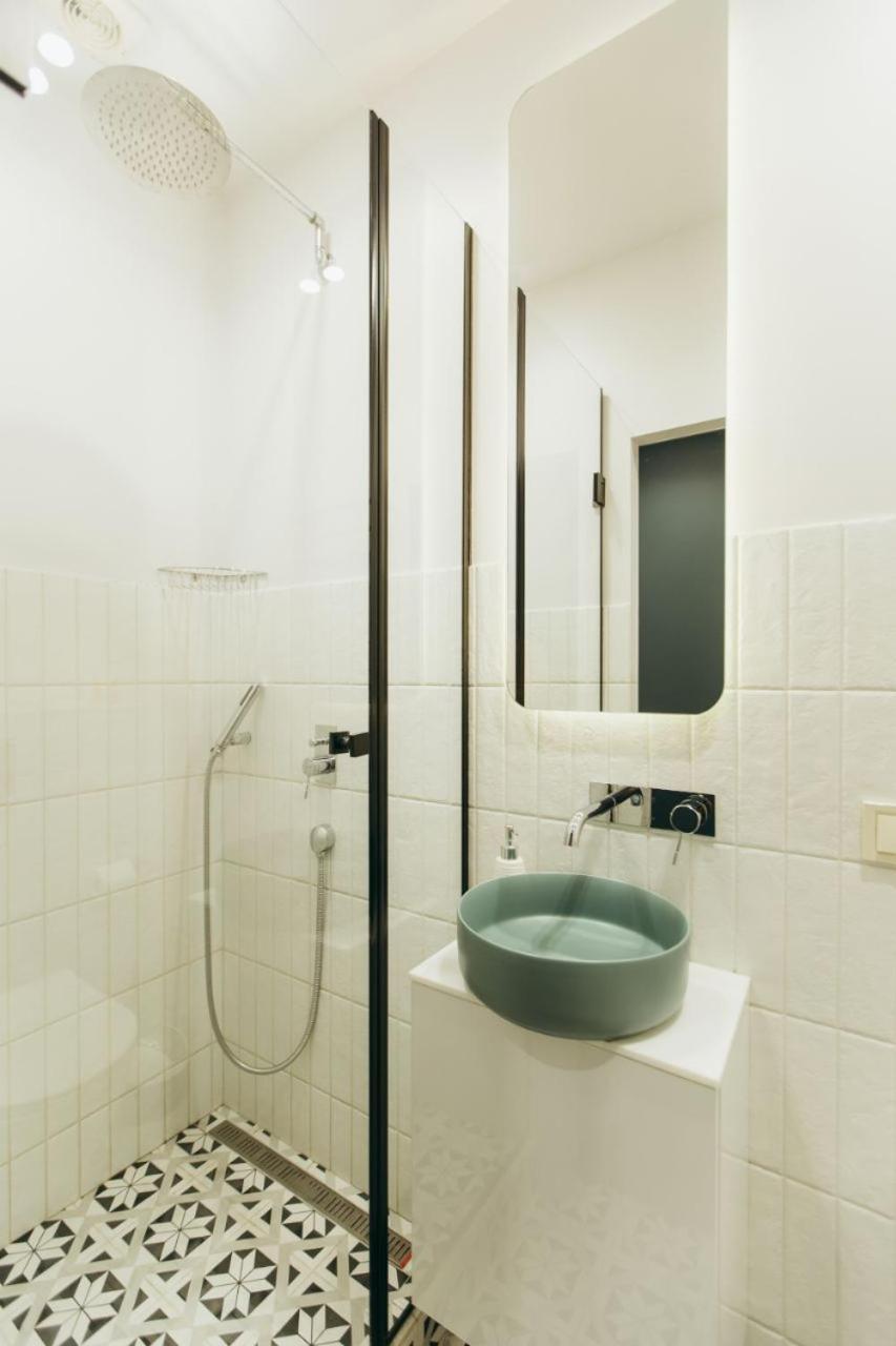 Atlant Luxury Apartments On Golovna Навпроти Тц Депот, Безконтактне Заселення Černivci Esterno foto