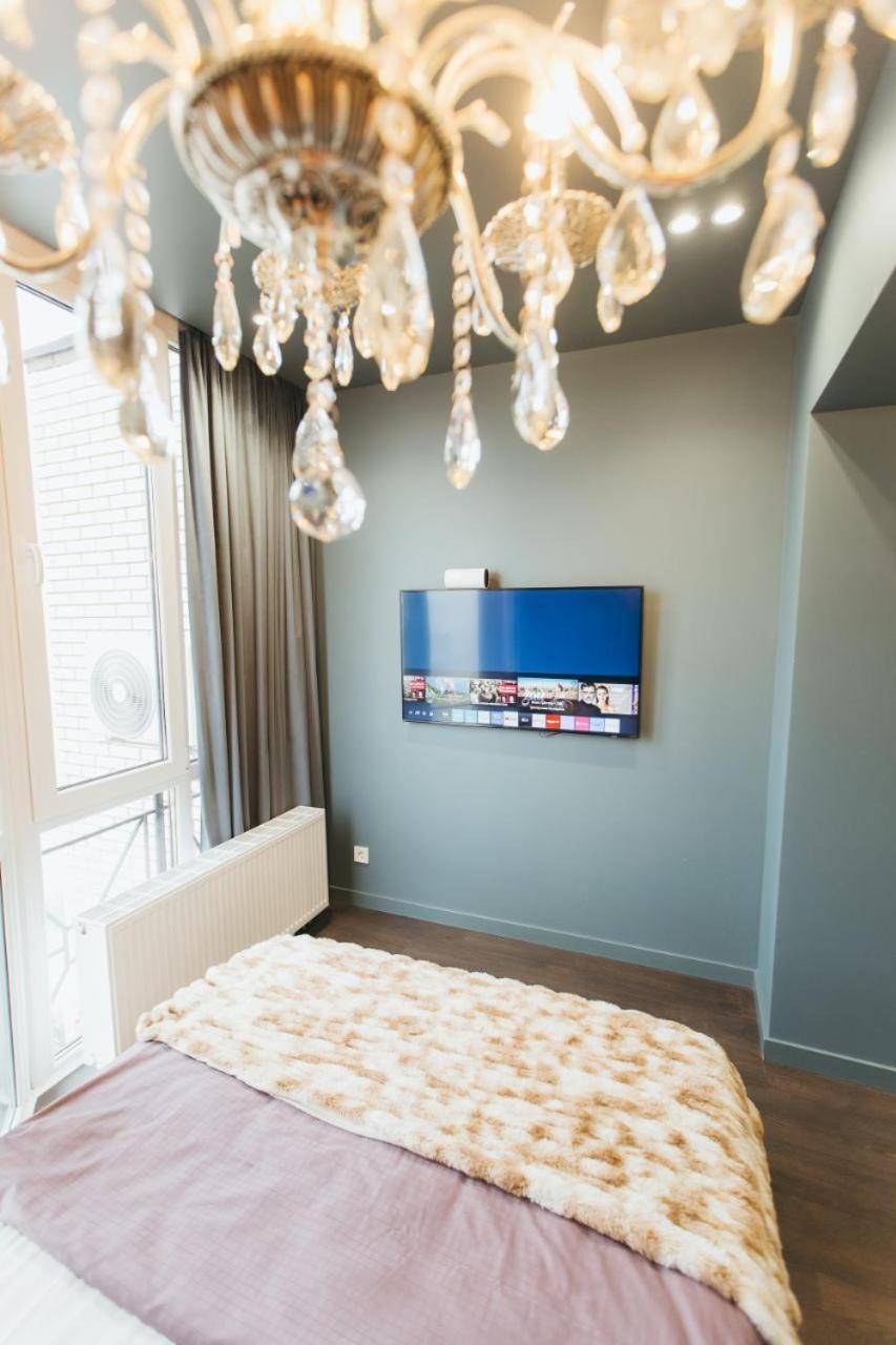 Atlant Luxury Apartments On Golovna Навпроти Тц Депот, Безконтактне Заселення Černivci Esterno foto