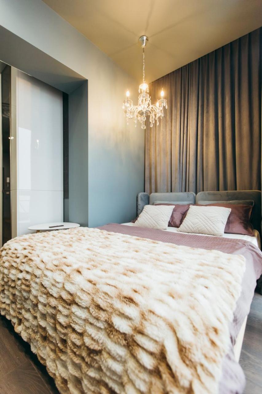 Atlant Luxury Apartments On Golovna Навпроти Тц Депот, Безконтактне Заселення Černivci Esterno foto