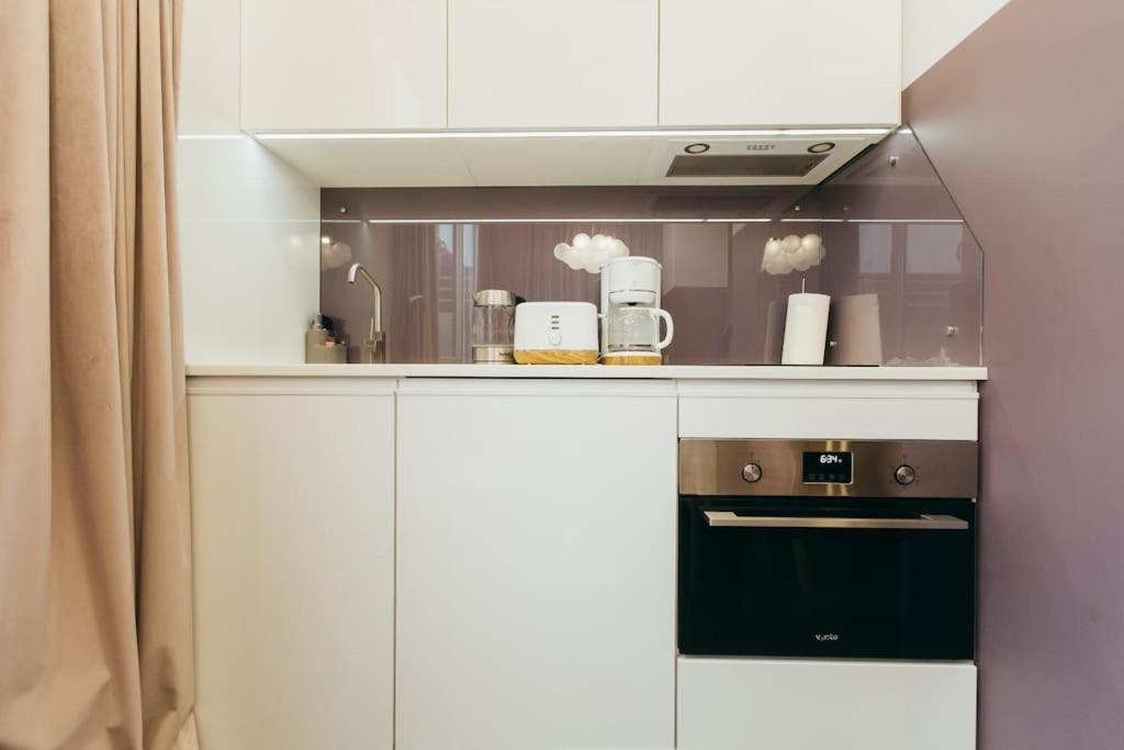 Atlant Luxury Apartments On Golovna Навпроти Тц Депот, Безконтактне Заселення Černivci Esterno foto